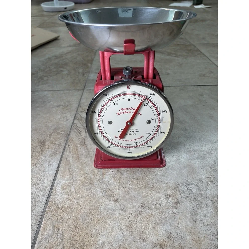 Vintage American Kitchen Scale